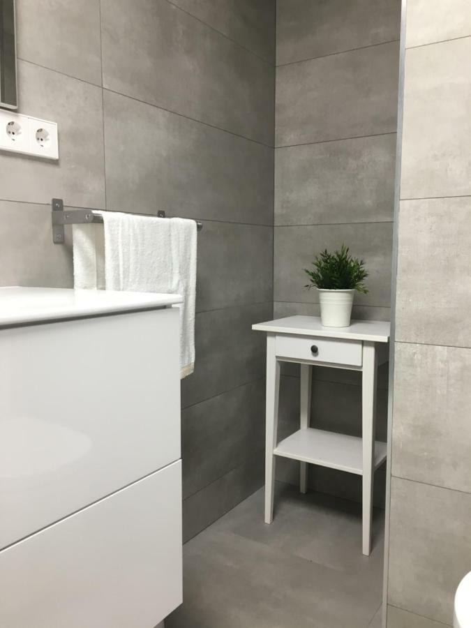 Zaragoza Centro Spain - Apartamento Nuevo Y Facilidad De Parking Bagian luar foto